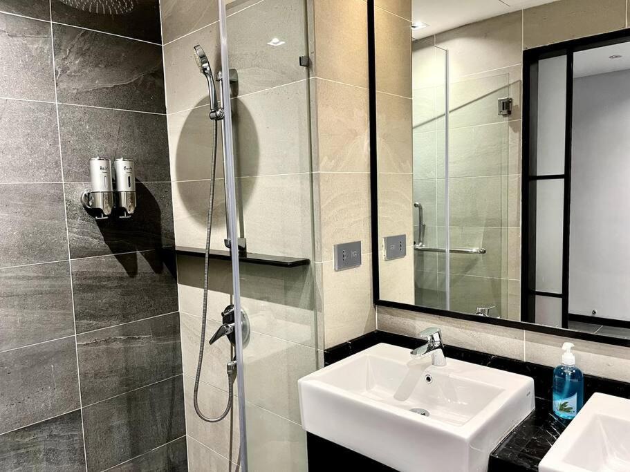 #23 Kl Towel View Twin Bed Suites @ Infinity Pool Куала Лумпур Екстериор снимка